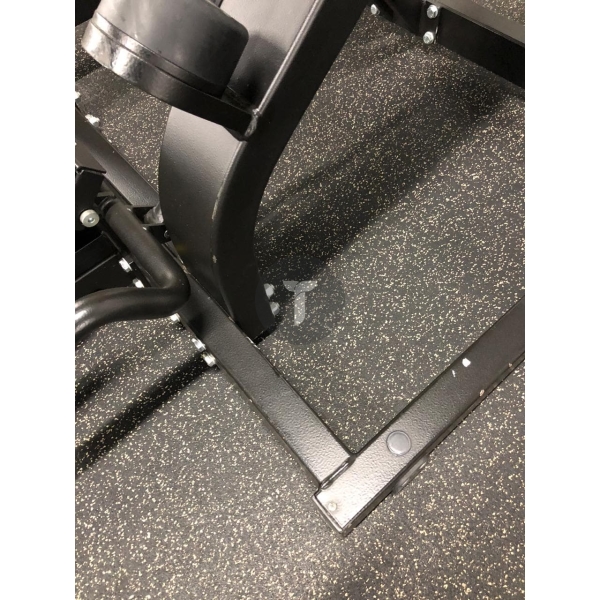 Technogym линейный жим ногами серии Pure MG7500