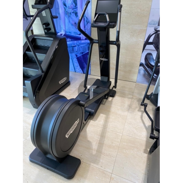 Эллипс Technogym Synchro Artis (новый)