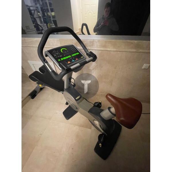 Велотренажер Technogym Bike 700 led