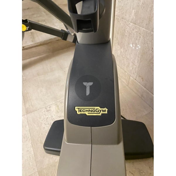 Велотренажер Technogym Bike 700 led