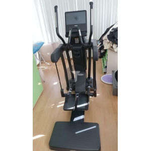 Эллипс Technogym Vario Artis Live