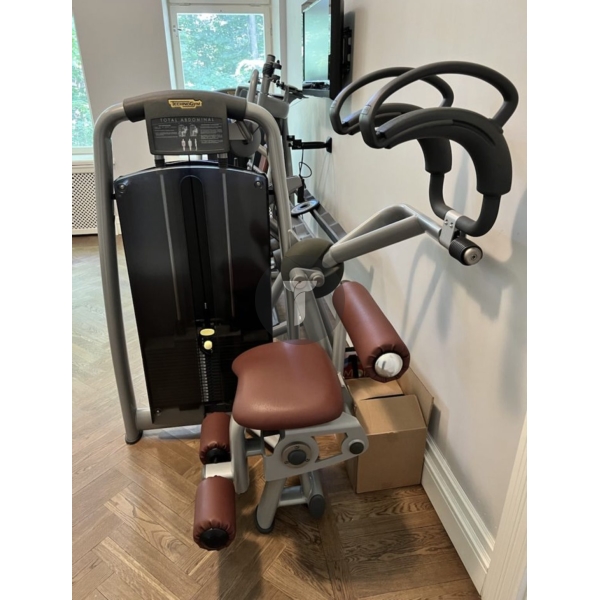 Тренажер для пресса Technogym Total Abdominal