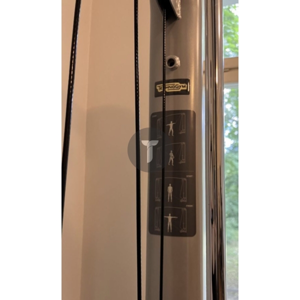 Кроссовер Technogym (стек 27.5 кг x 2)