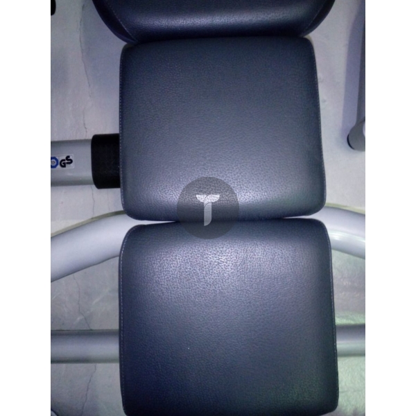 Скамья Technogym для жима лежа горизонтальная