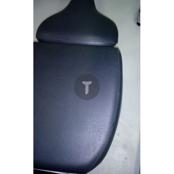Скамья Technogym для жима лежа горизонтальная