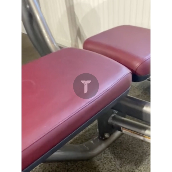 Скамья олимпийская Life Fitness горизонтальная со стойками