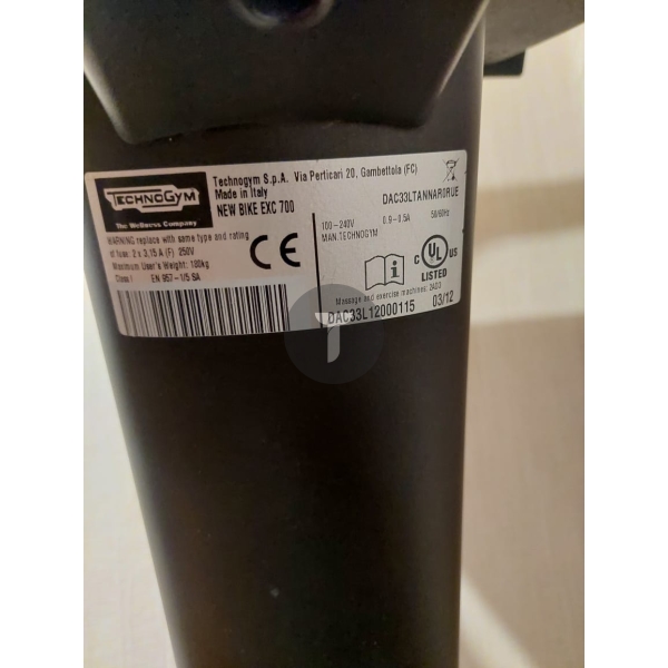 Велотренажер Technogym Bike 700