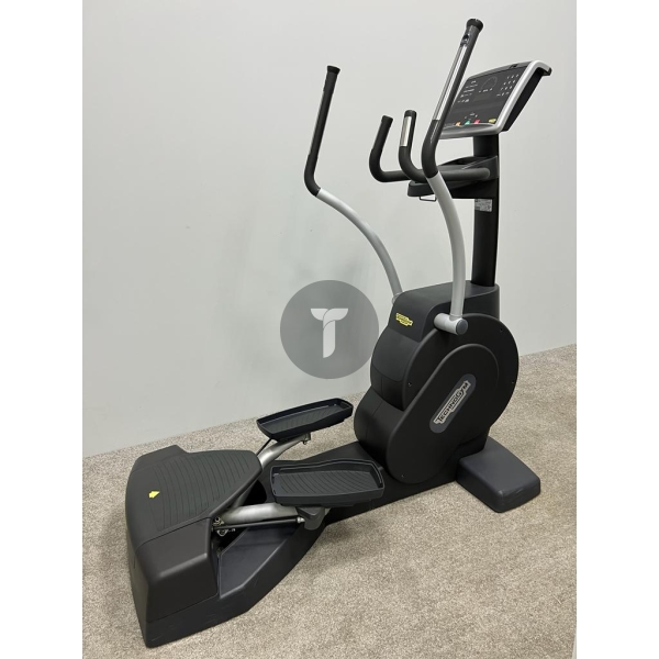 Эллипс Technogym Crossover 700