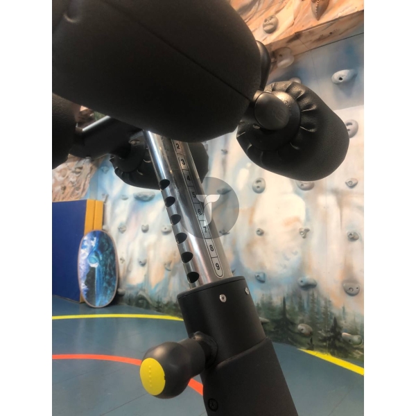 Скамья для пресса Technogym серии Selection