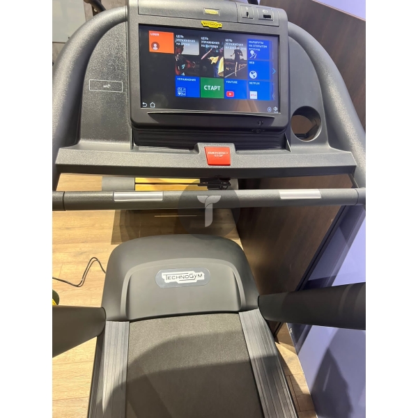 Дорожка Technogym Jog Now Unity