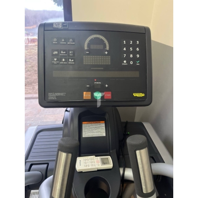 Эллипс Technogym Vario 1000