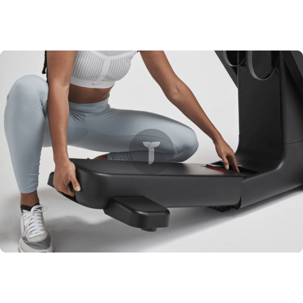 Эллипс Technogym Elliptical