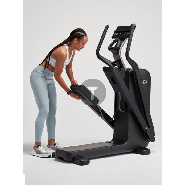 Эллипс Technogym Elliptical